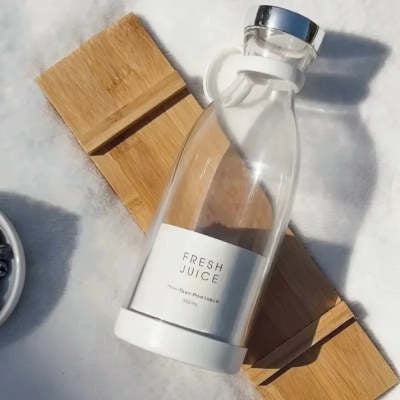 Original Genuine Goods USB Magnetic Charging Mini Juicing Cup Portable Travel Juice Electric Juicing Cup