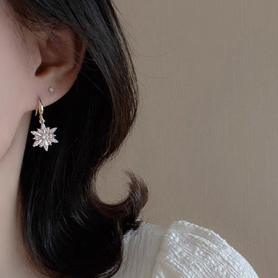 Autumn Winter Cute Jewelry Snowflake Earrings Zircon Shining Diamond